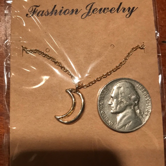 🌙gold crescent moon charm necklace🌙 - Picture 8 of 8